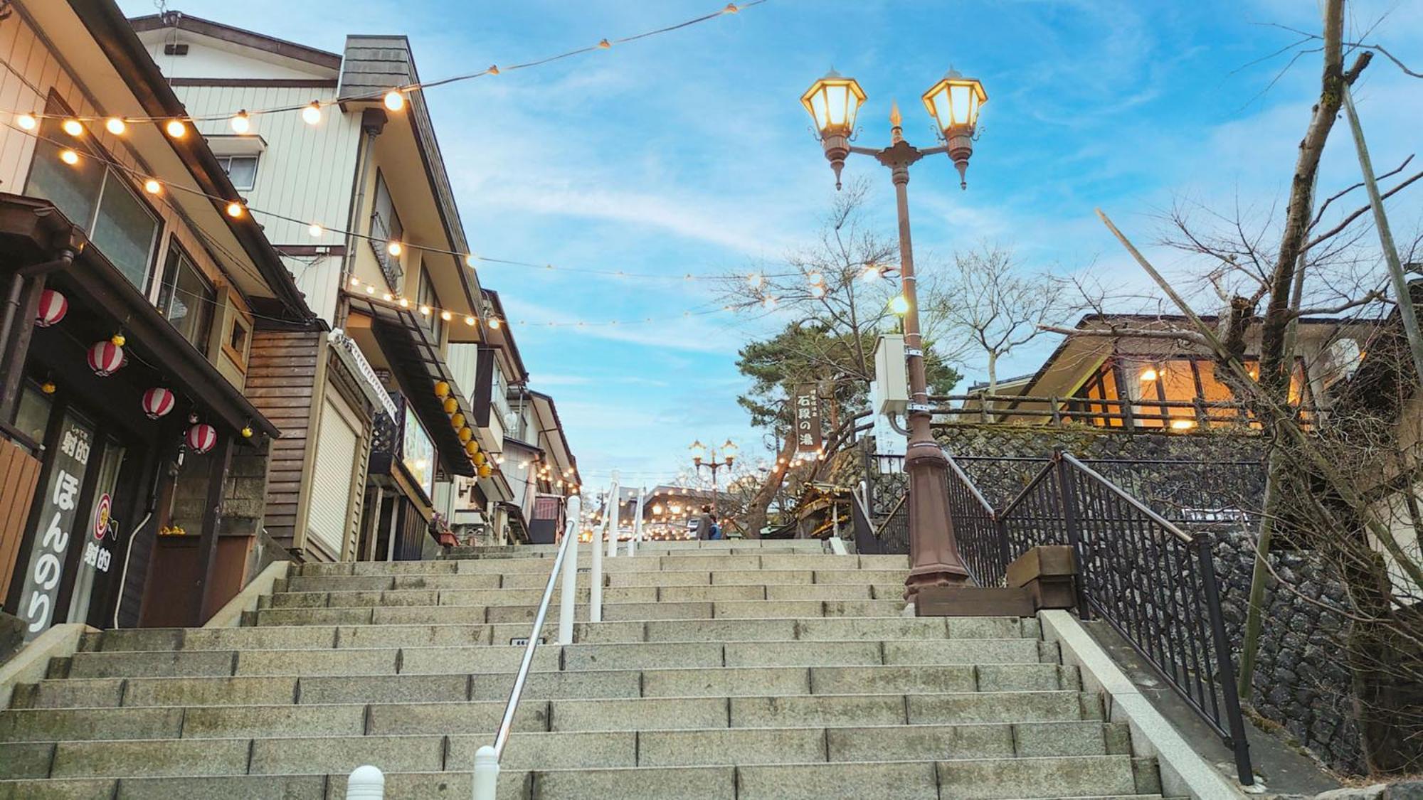 Toyoko Inn Takasaki Eki Nishi Guchi No 1 Exterior foto