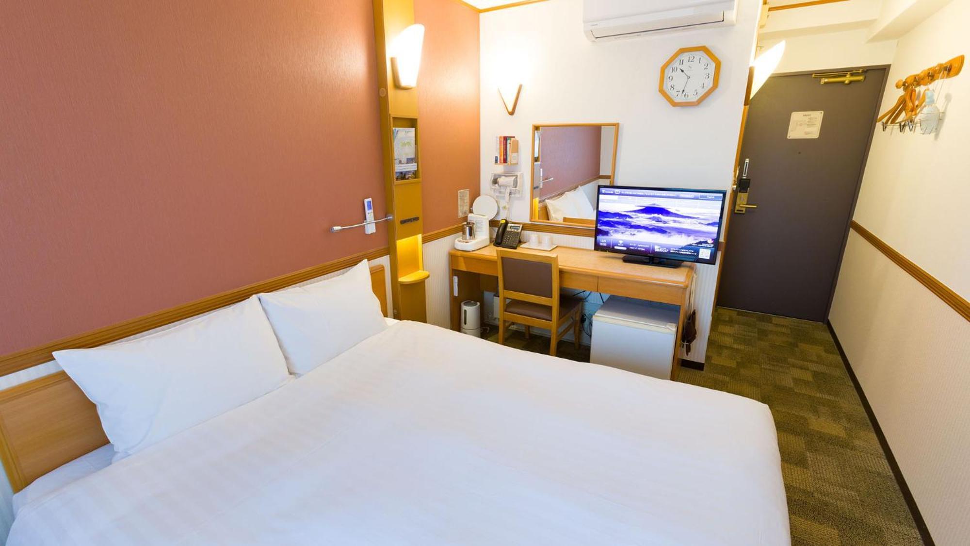 Toyoko Inn Takasaki Eki Nishi Guchi No 1 Habitación foto