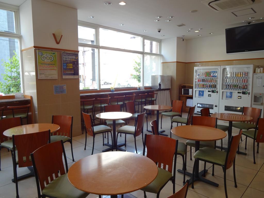 Toyoko Inn Takasaki Eki Nishi Guchi No 1 Exterior foto